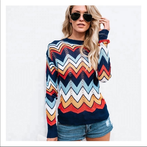 LAST 1L‼️MULTICOLOR CHEVRON RAINBOW STRIP- Sweater - Picture 6 of 8